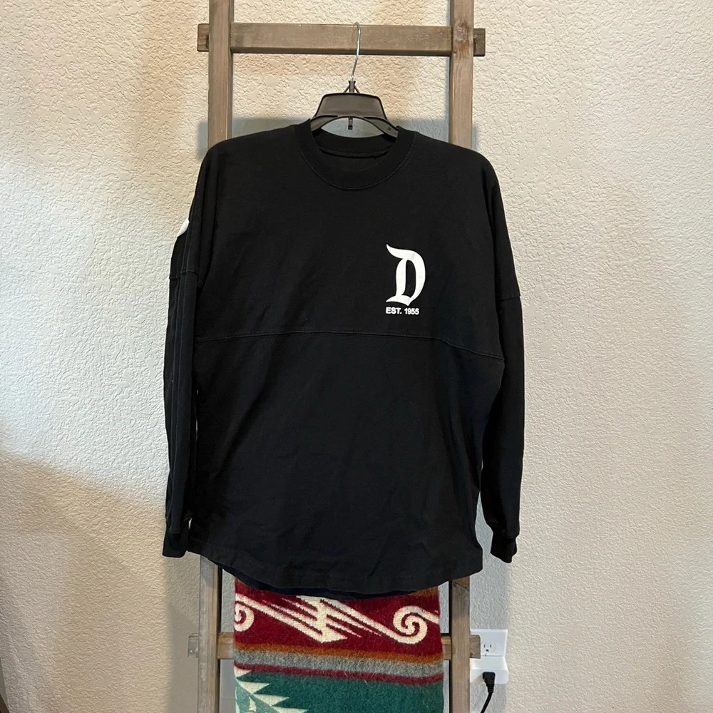 Disneyland logo Spirit Jersey size XS